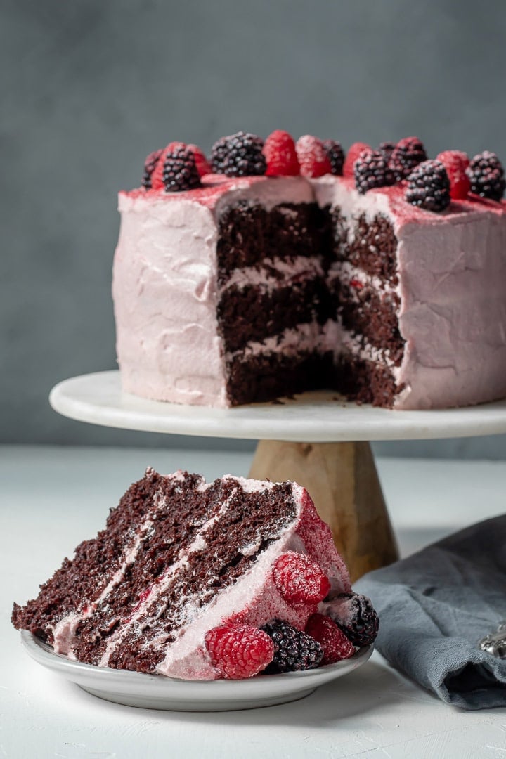 https://myquietkitchen.com/wp-content/uploads/2019/04/Vegan-Chocolate-Cake-With-Raspberry-Cream-Cheese-Frosting-3-2.jpg