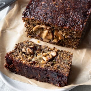 vegan holiday loaf made with black lentils and Beyond Meat