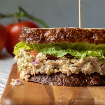 close up of vegan tuna sandwich to show texture.