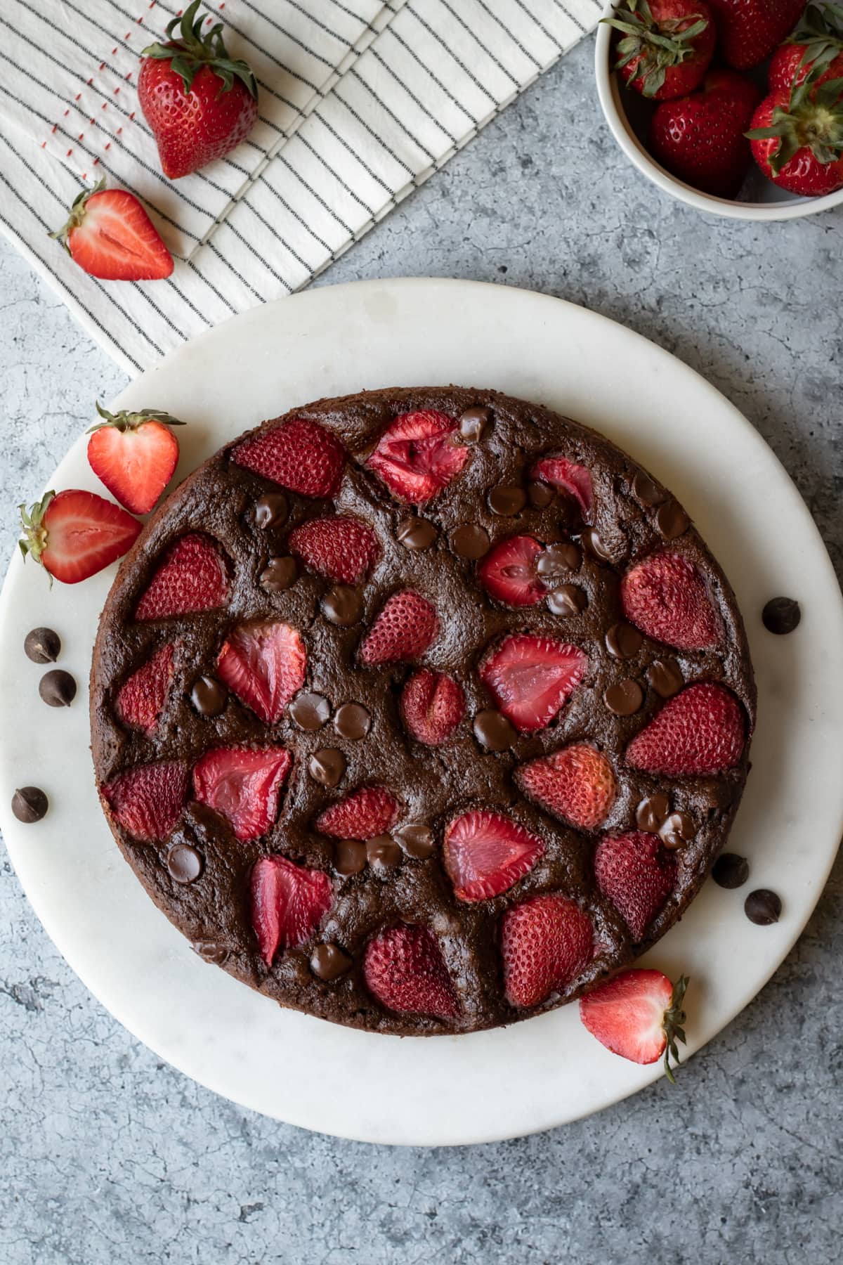 https://myquietkitchen.com/wp-content/uploads/2020/06/Oil-Free-Vegan-Chocolate-Cake-9.jpg