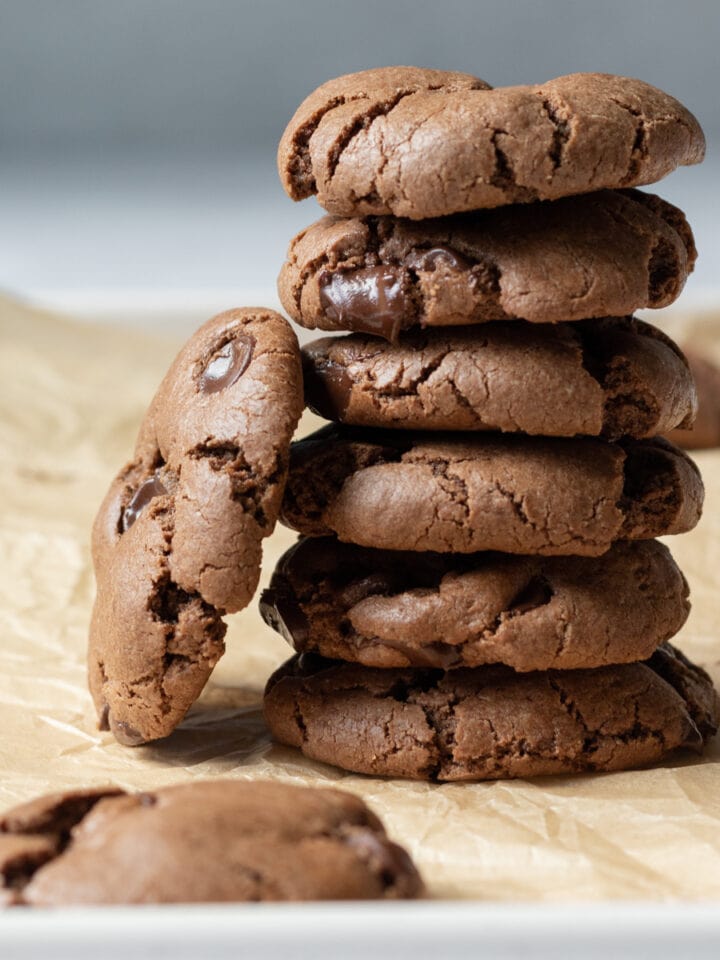 big stack of chocolate cookies
