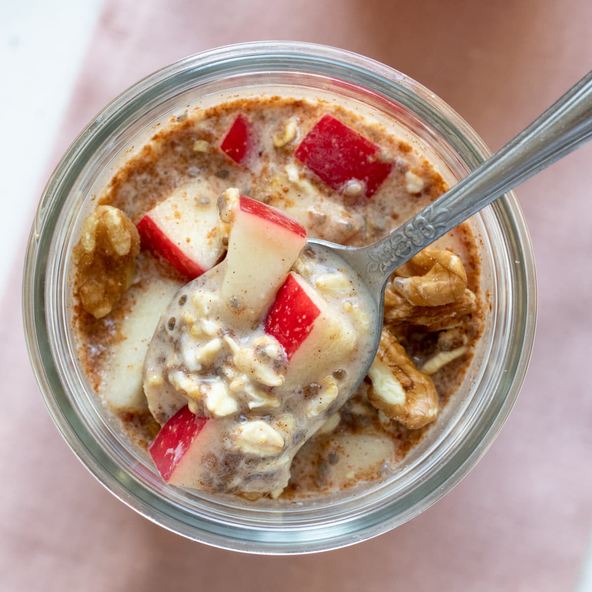 Apple Pie Overnight Oats - Life With Ayla Rianne