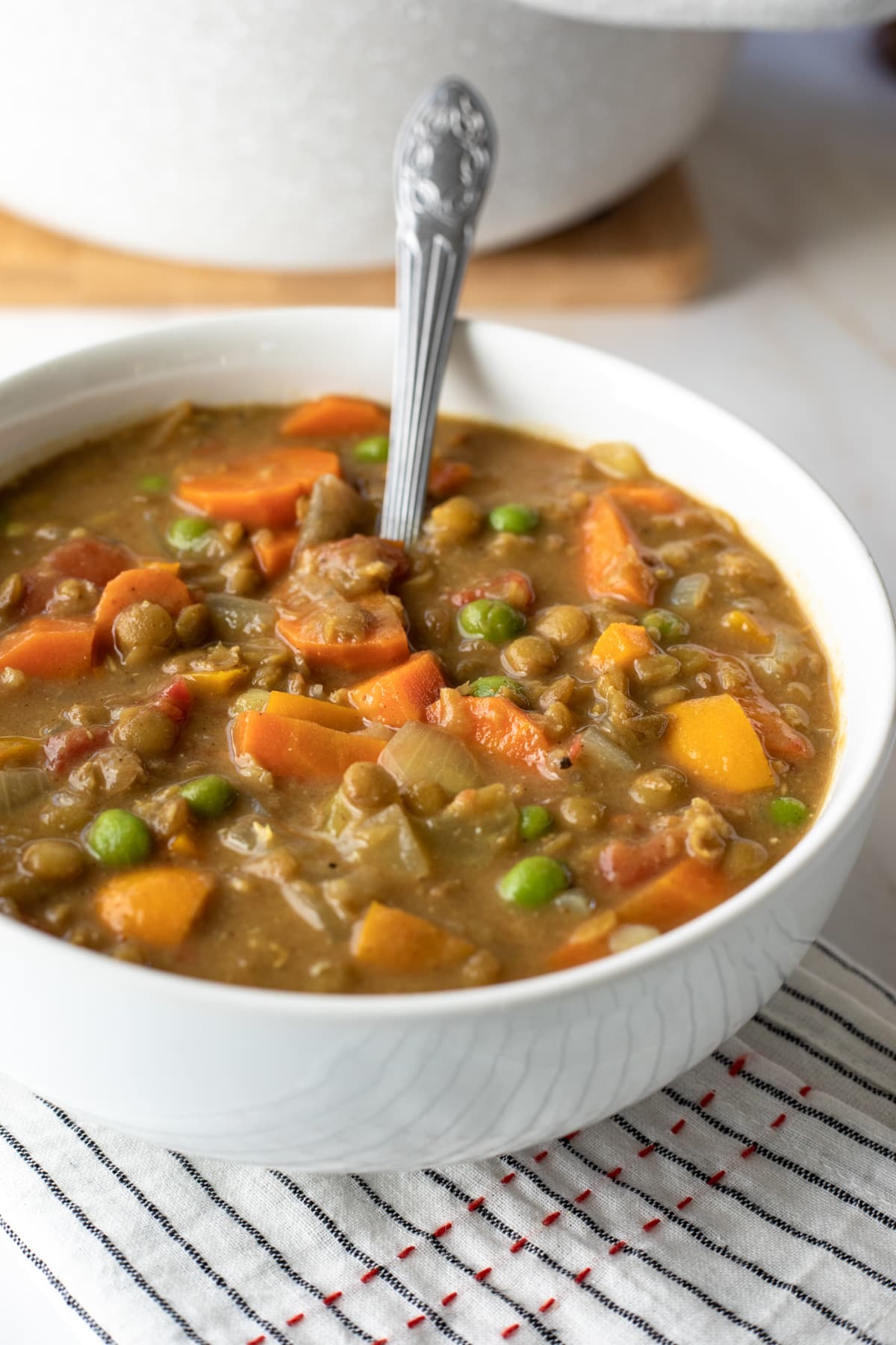 bowl of creamy peanut lentil soup