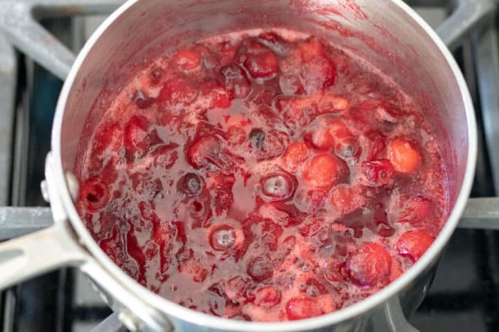 Vegan Cranberry Sauce (No Refined Sugar) - My Quiet Kitchen