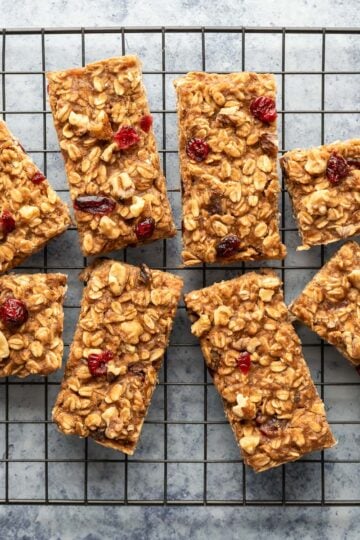 Homemade oatmeal breakfast bars on a cooling rack.